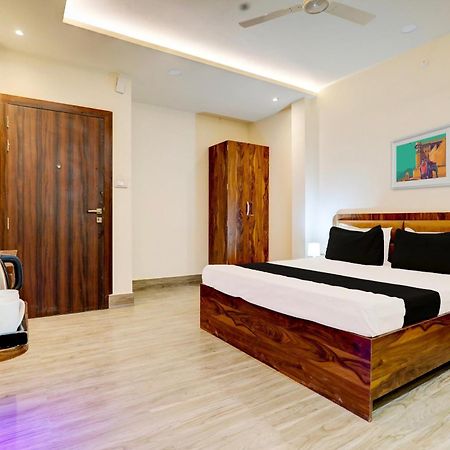 Hotel O Krishna Greens Kanpur Buitenkant foto