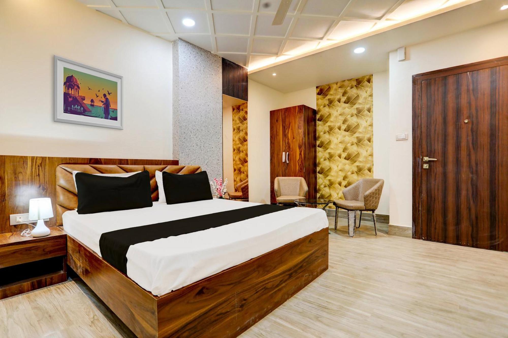 Hotel O Krishna Greens Kanpur Buitenkant foto